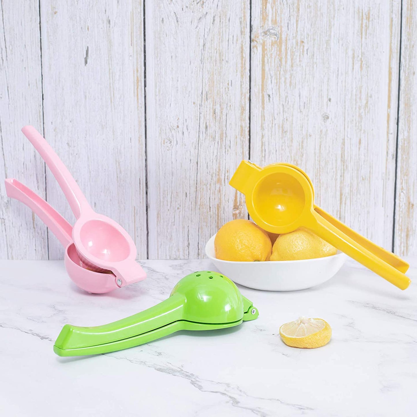 Metal Citrus Juicer – Manual Lemon and Lime Squeezer for Maximum Juice Extraction